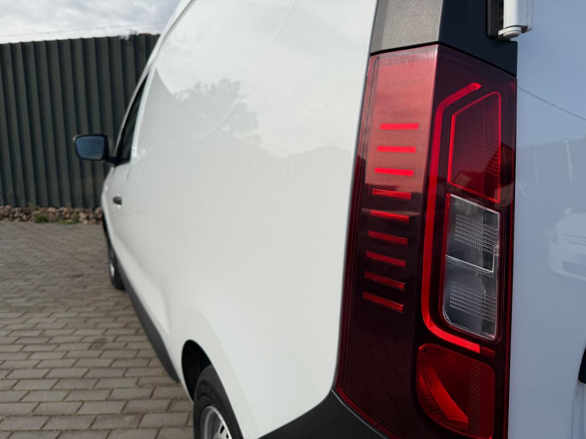 renault-express-2023-diesel-1461cc