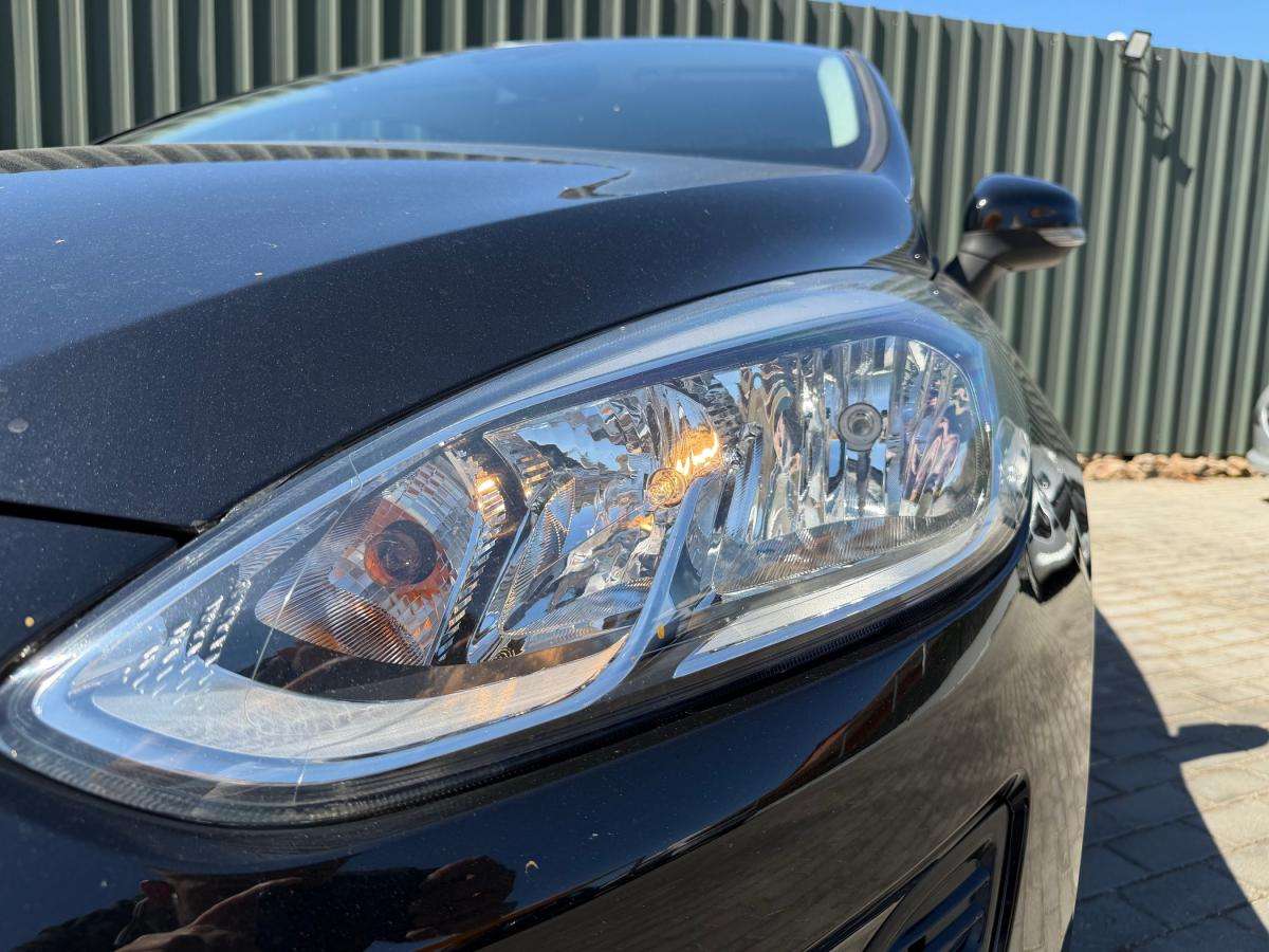 ford-fiesta-2018-gasolina-1084cc