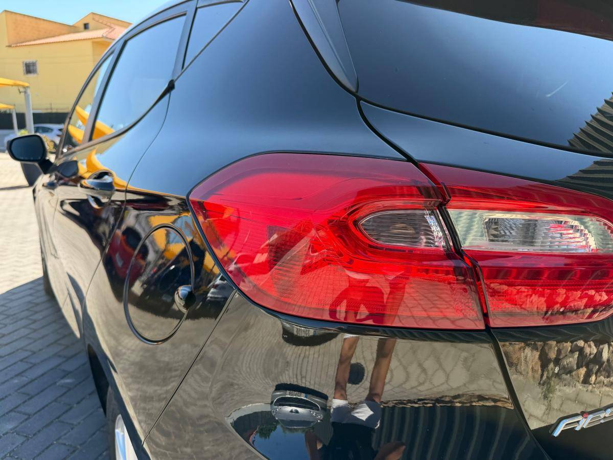 ford-fiesta-2018-gasolina-1084cc