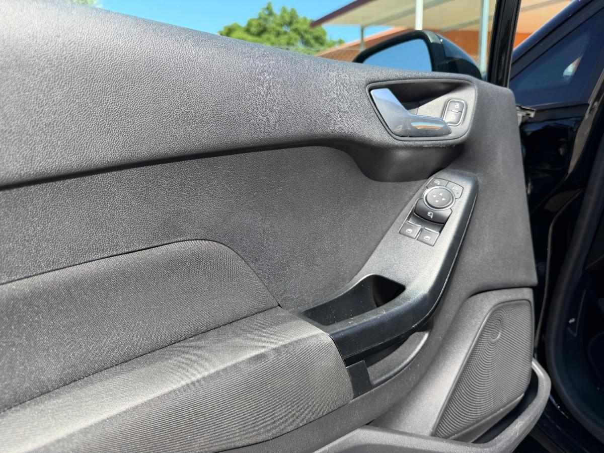 ford-fiesta-2018-gasolina-1084cc