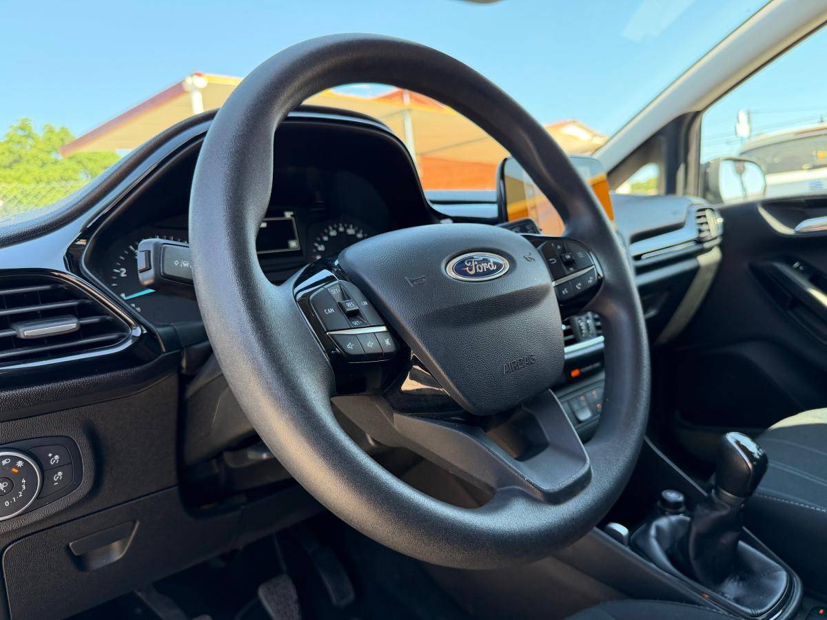 ford-fiesta-2018-gasolina-1084cc