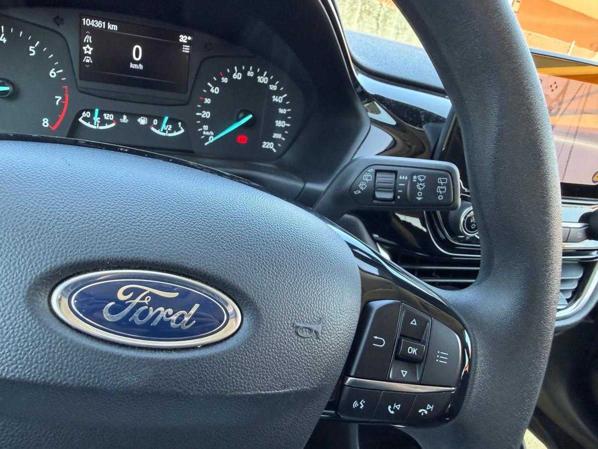 ford-fiesta-2018-gasolina-1084cc