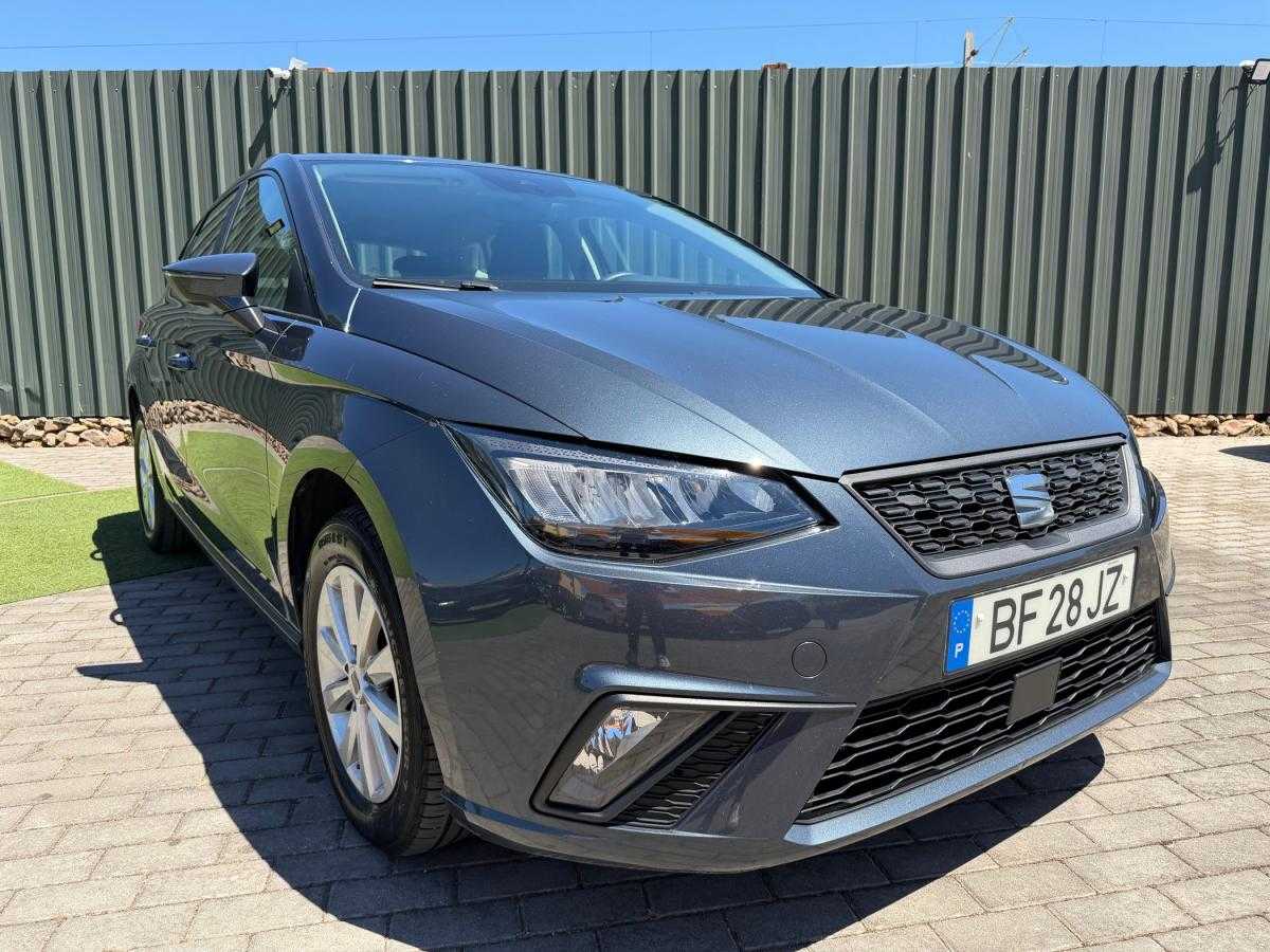seat-ibiza-2023-gasolina-999cc