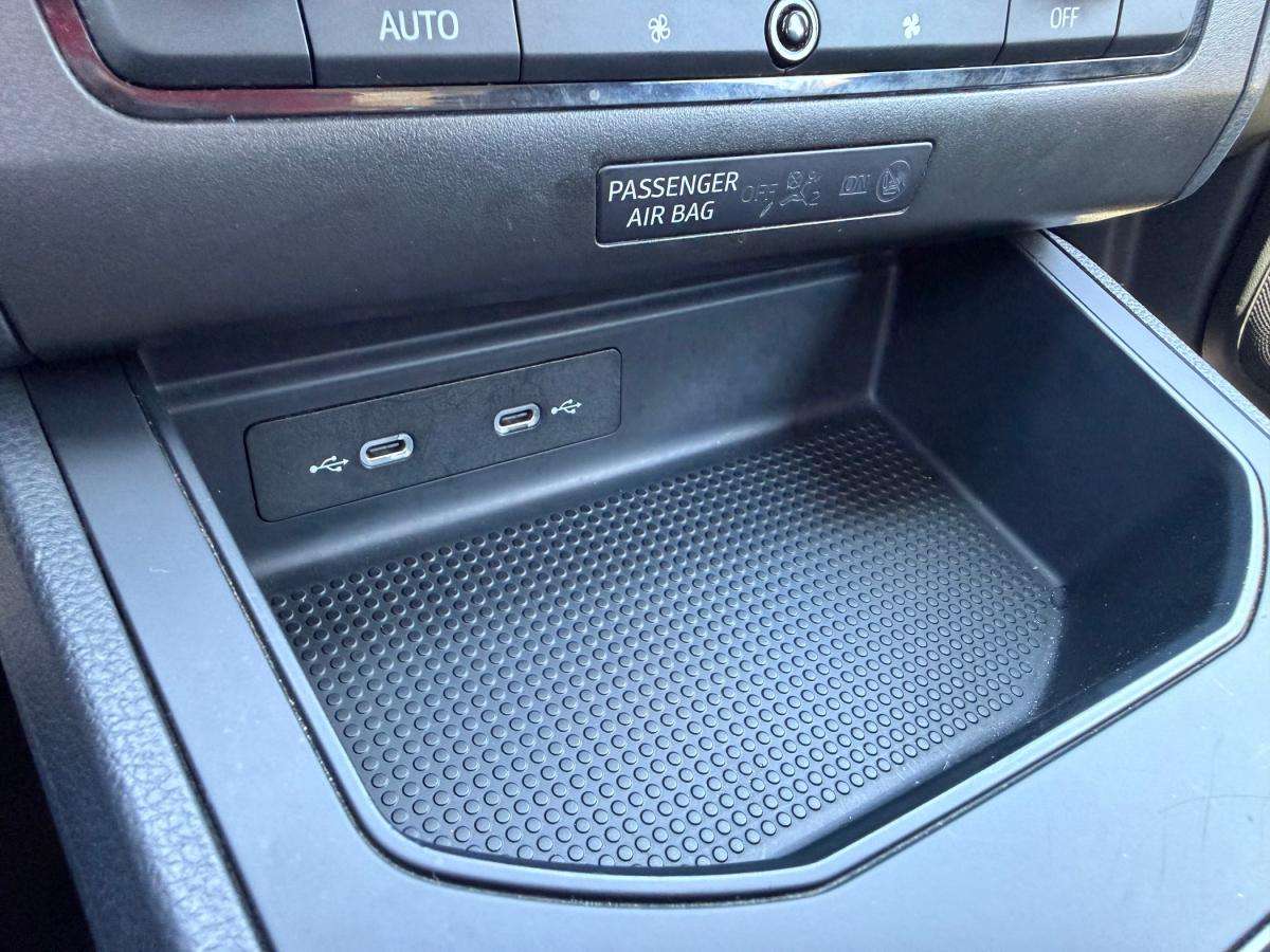 seat-ibiza-2023-gasolina-999cc