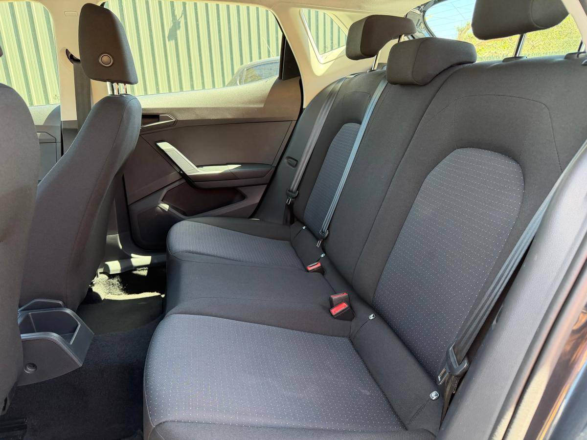 seat-ibiza-2023-gasolina-999cc