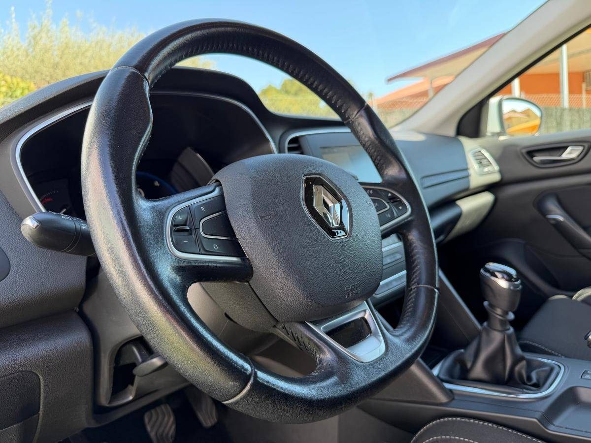 renault-megane-2017-diesel-1461cc