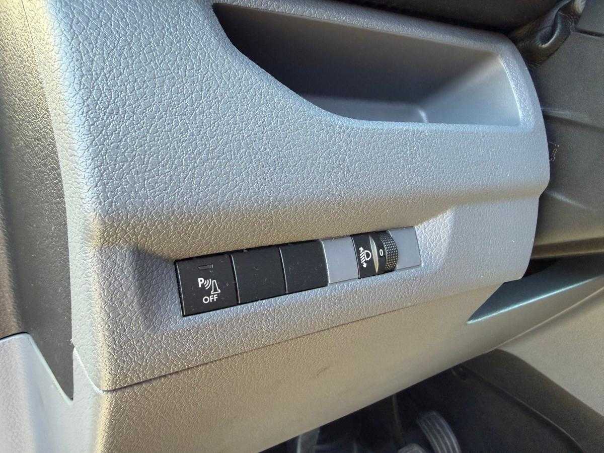 opel-vivaro-2021-diesel-1499cc