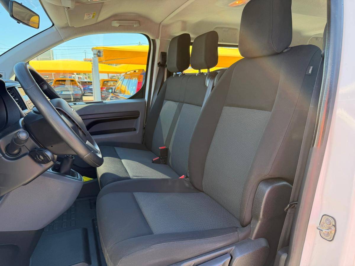 opel-vivaro-2021-diesel-1499cc
