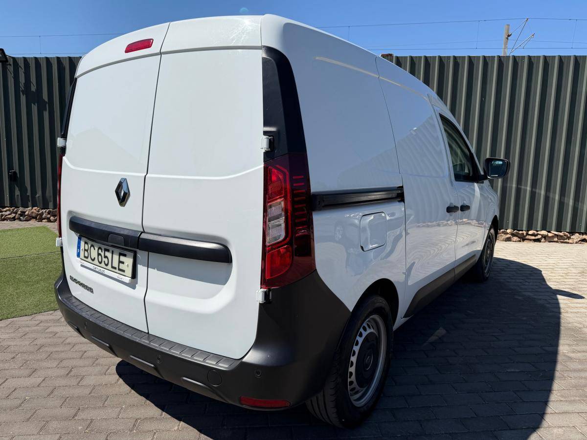 renault-express-2023-diesel-1461cc