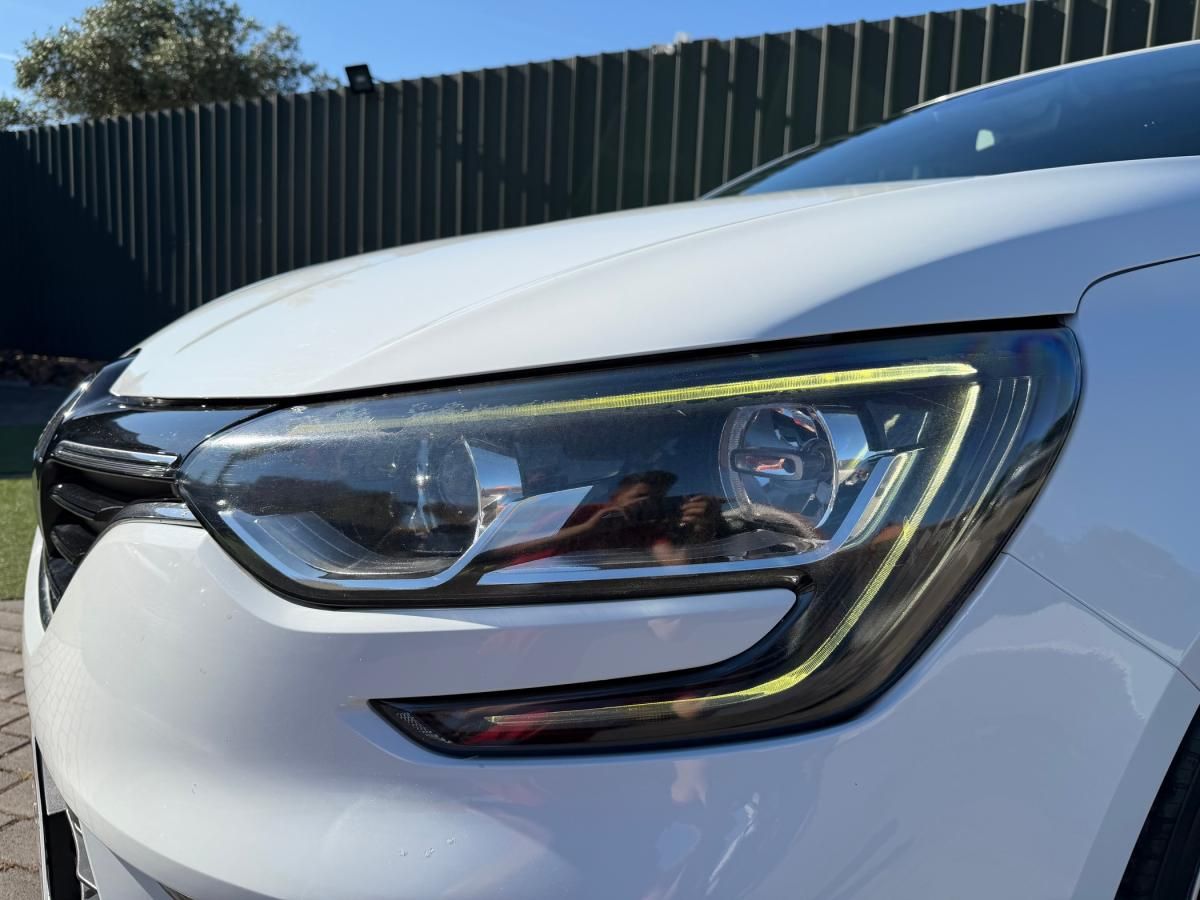 renault-megane-sport-tourer-2017-diesel-1461cc