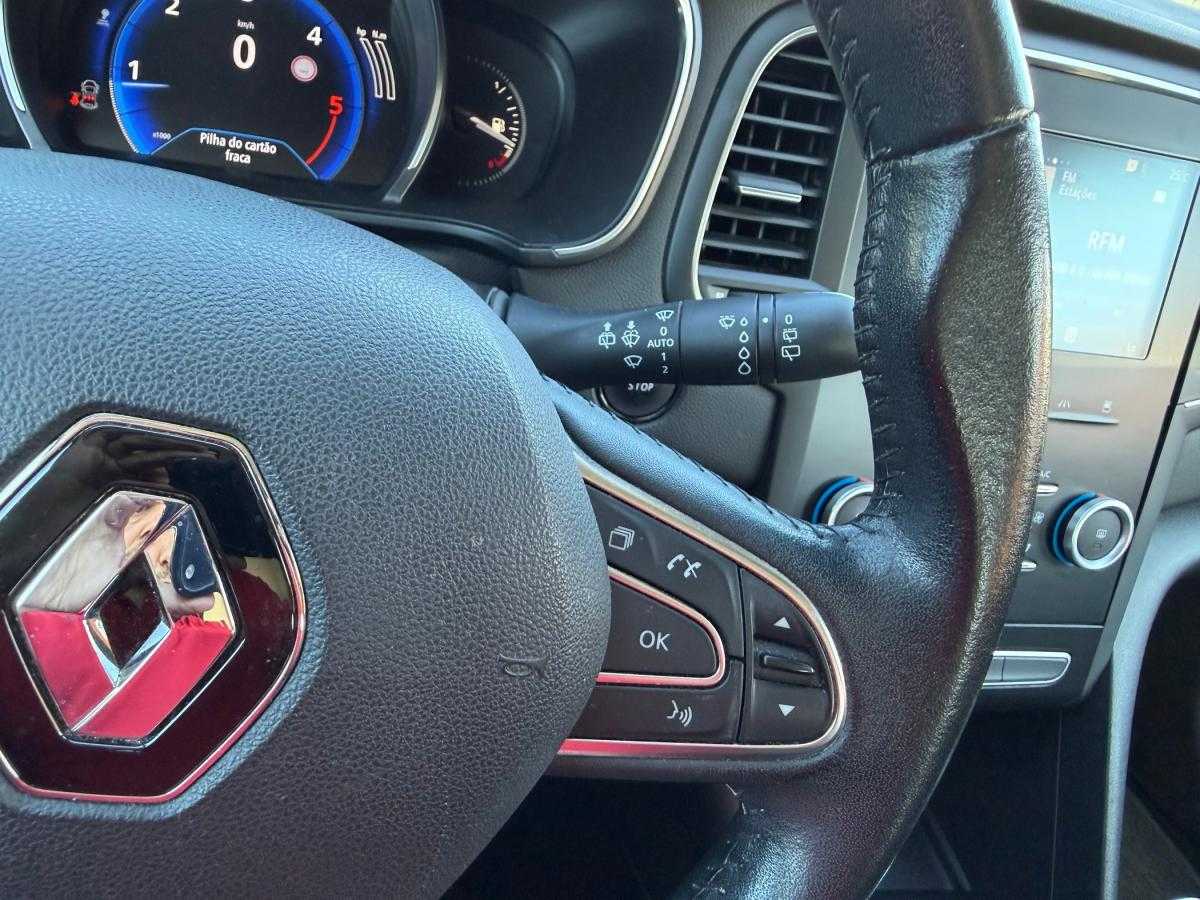 renault-megane-sport-tourer-2017-diesel-1461cc