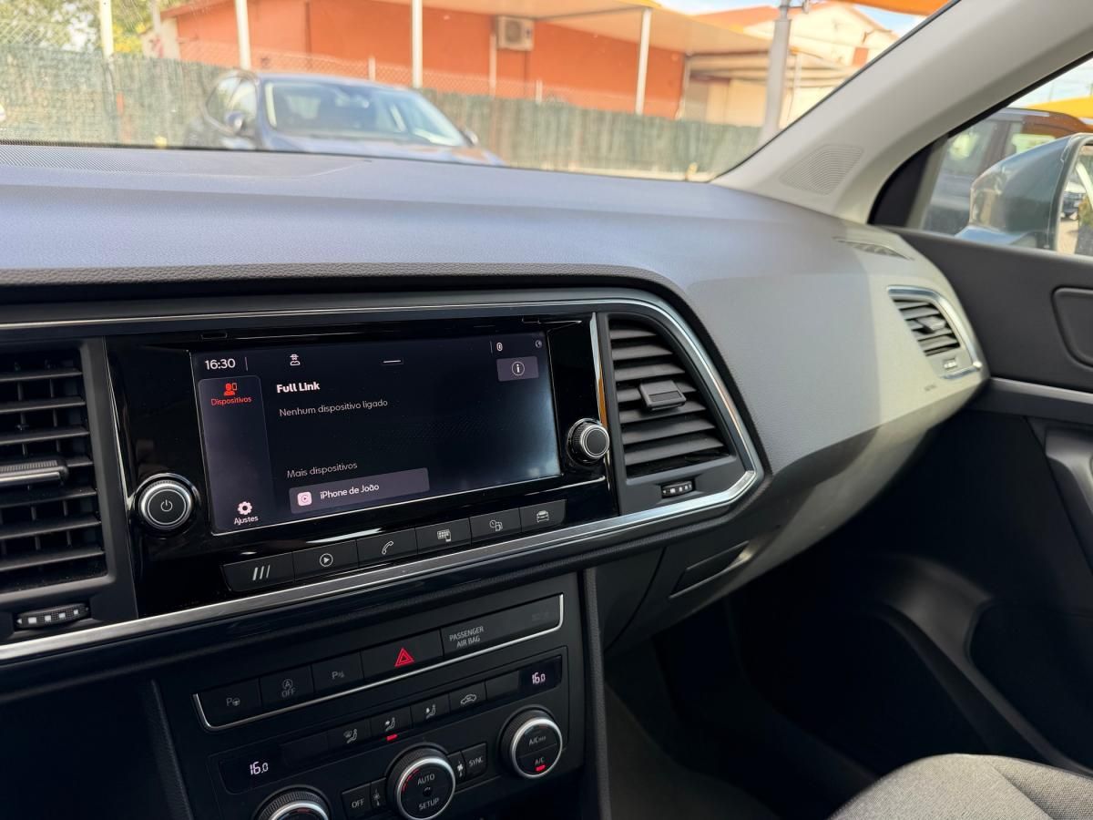 seat-ateca-2023-gasolina-999cc