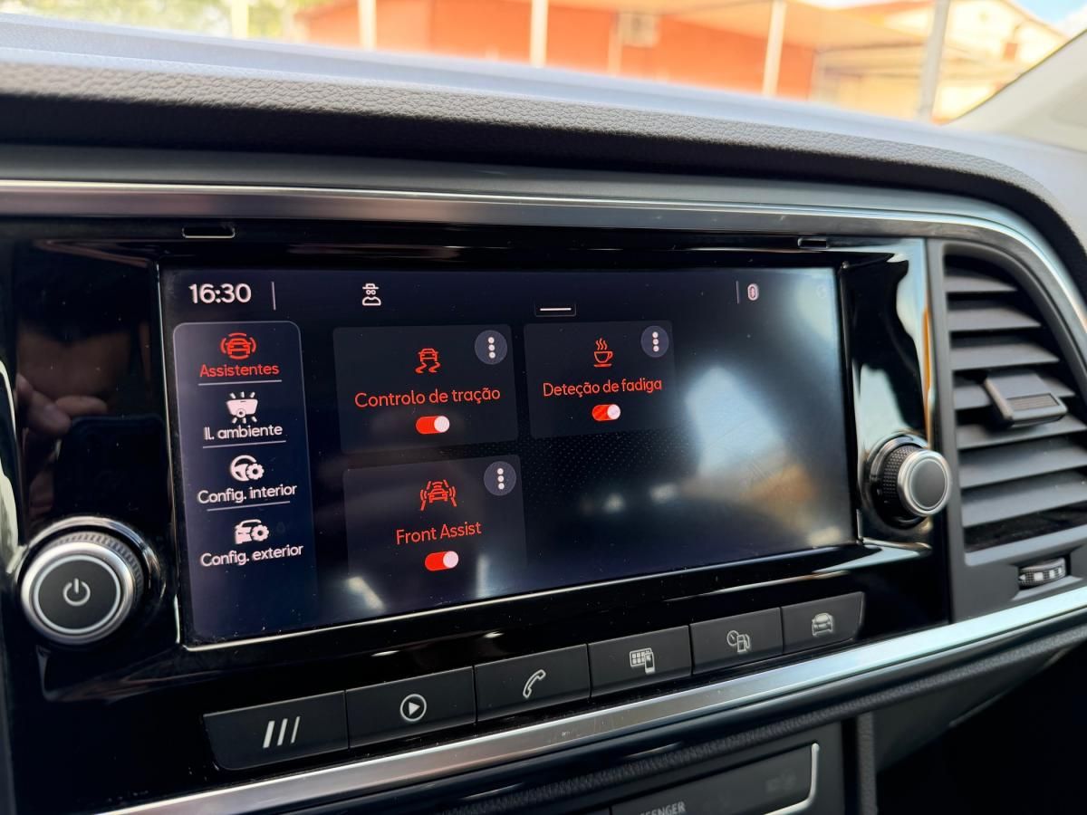 seat-ateca-2023-gasolina-999cc