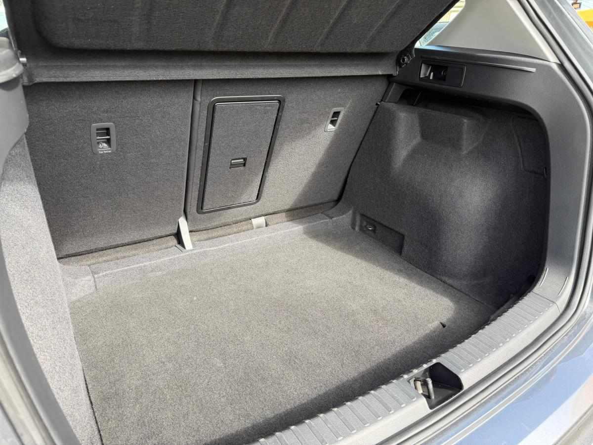 seat-ateca-2023-gasolina-999cc