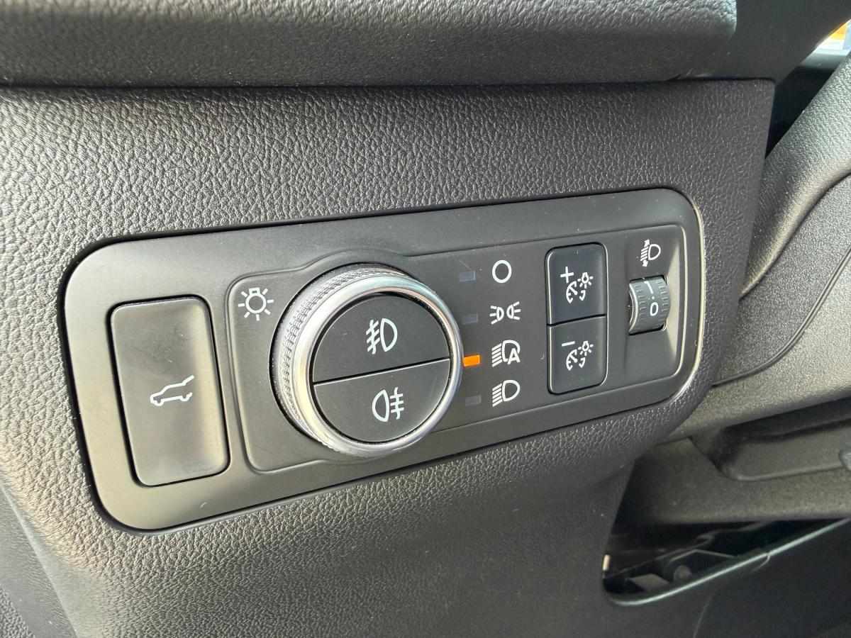 ford-kuga-2023-gasolina-1499cc