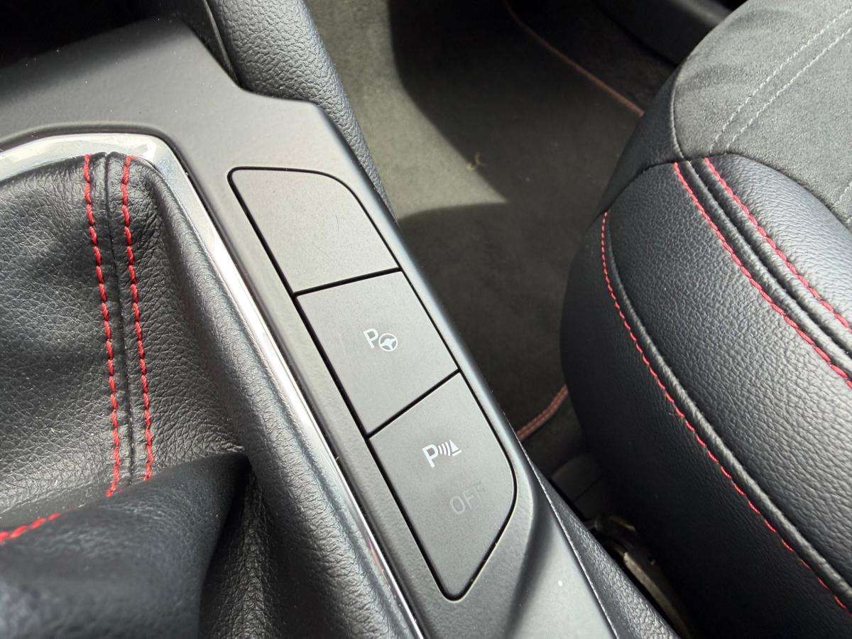 ford-kuga-2023-gasolina-1499cc