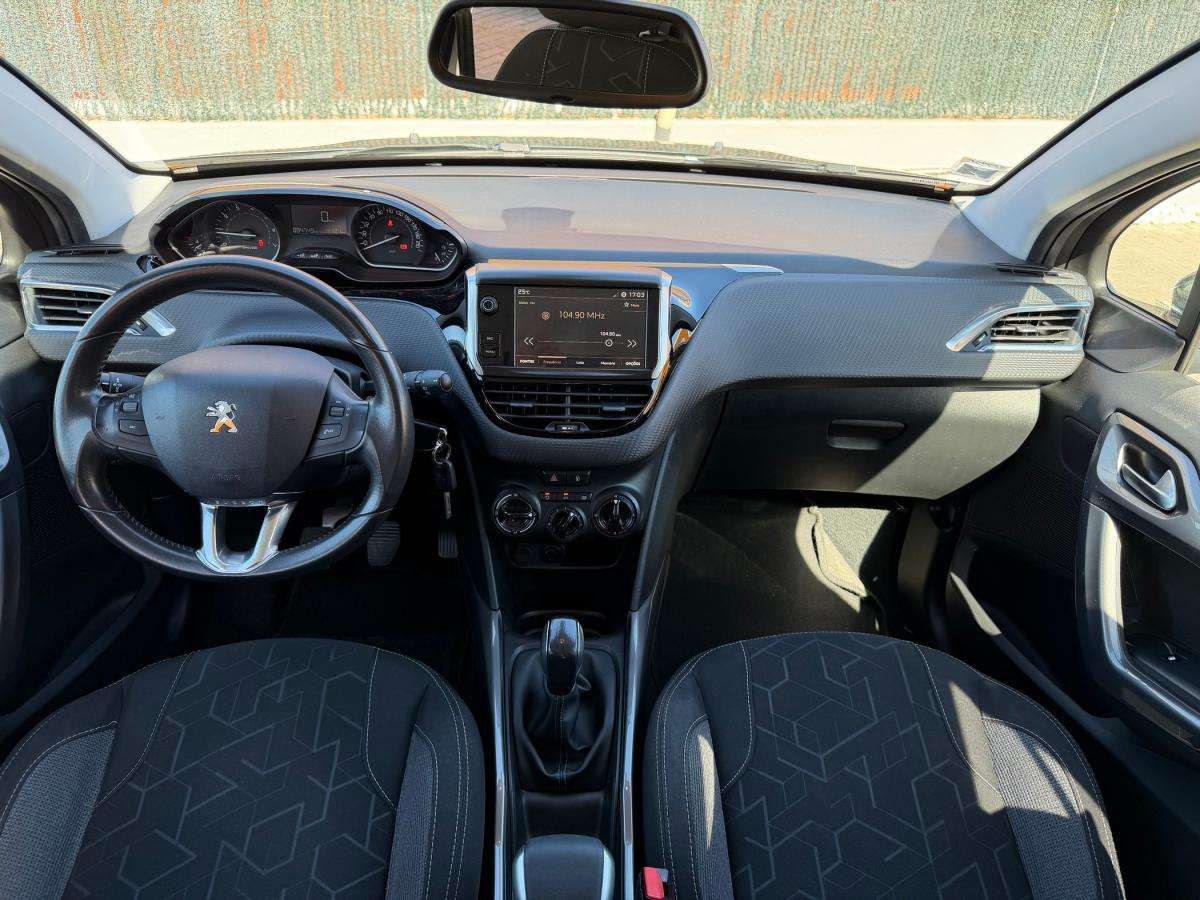 peugeot-2008-2017-gasolina-1199cc