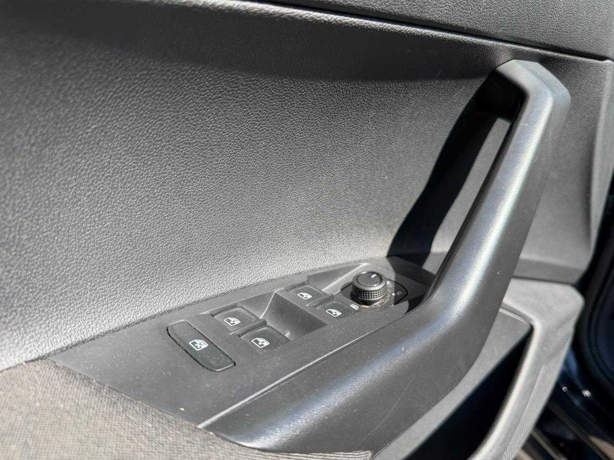 volkswagen-taigo-2023-gasolina-999cc