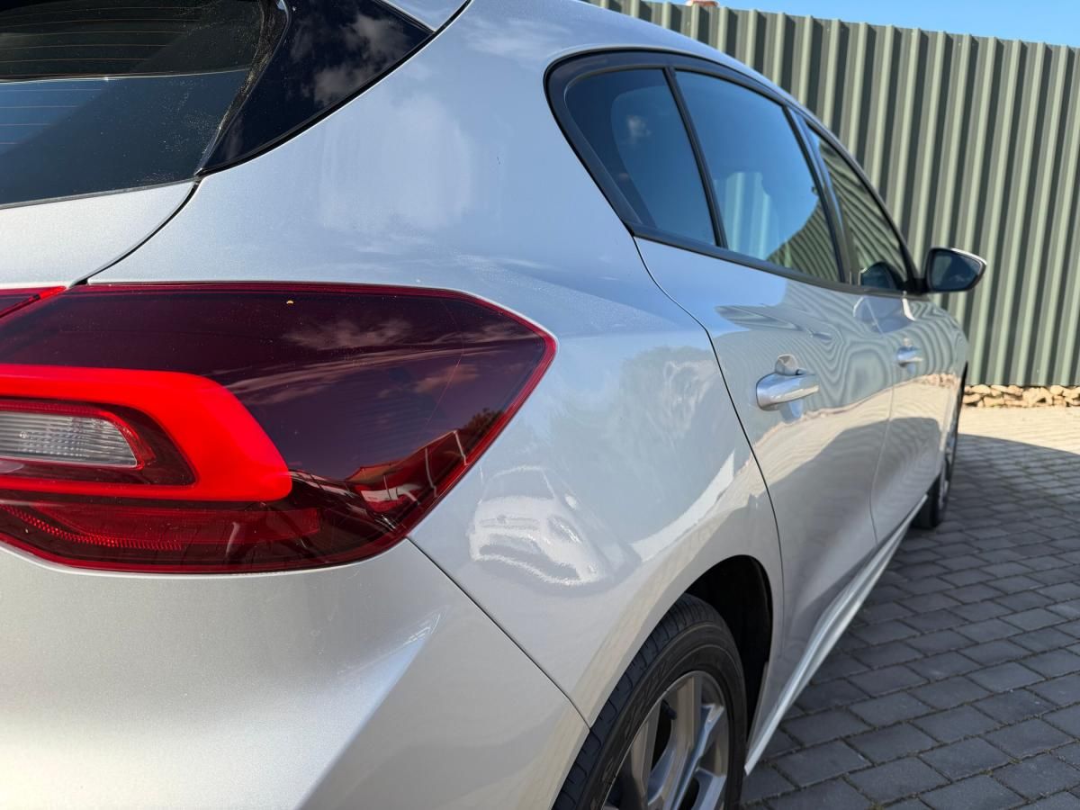 ford-focus-2022-gasolina-998cc