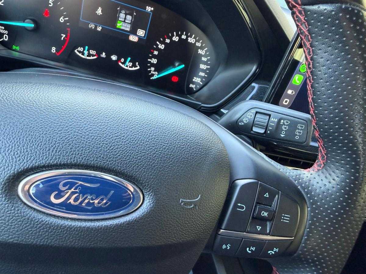 ford-focus-2022-gasolina-998cc