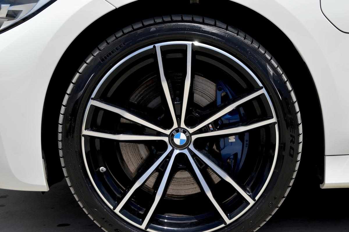 bmw-serie-3-330e-drive-2021-hibrido-1998cc