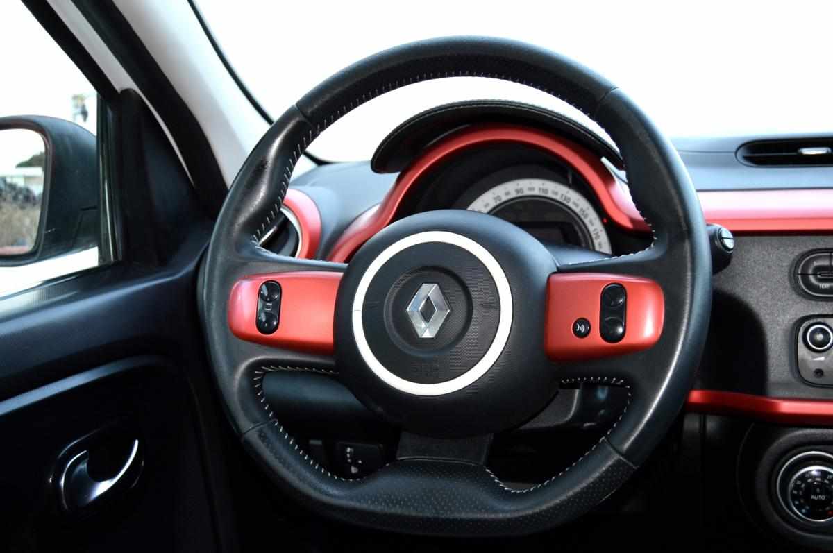 renault-twingo-0-9-tce-2015-gasolina-898cc