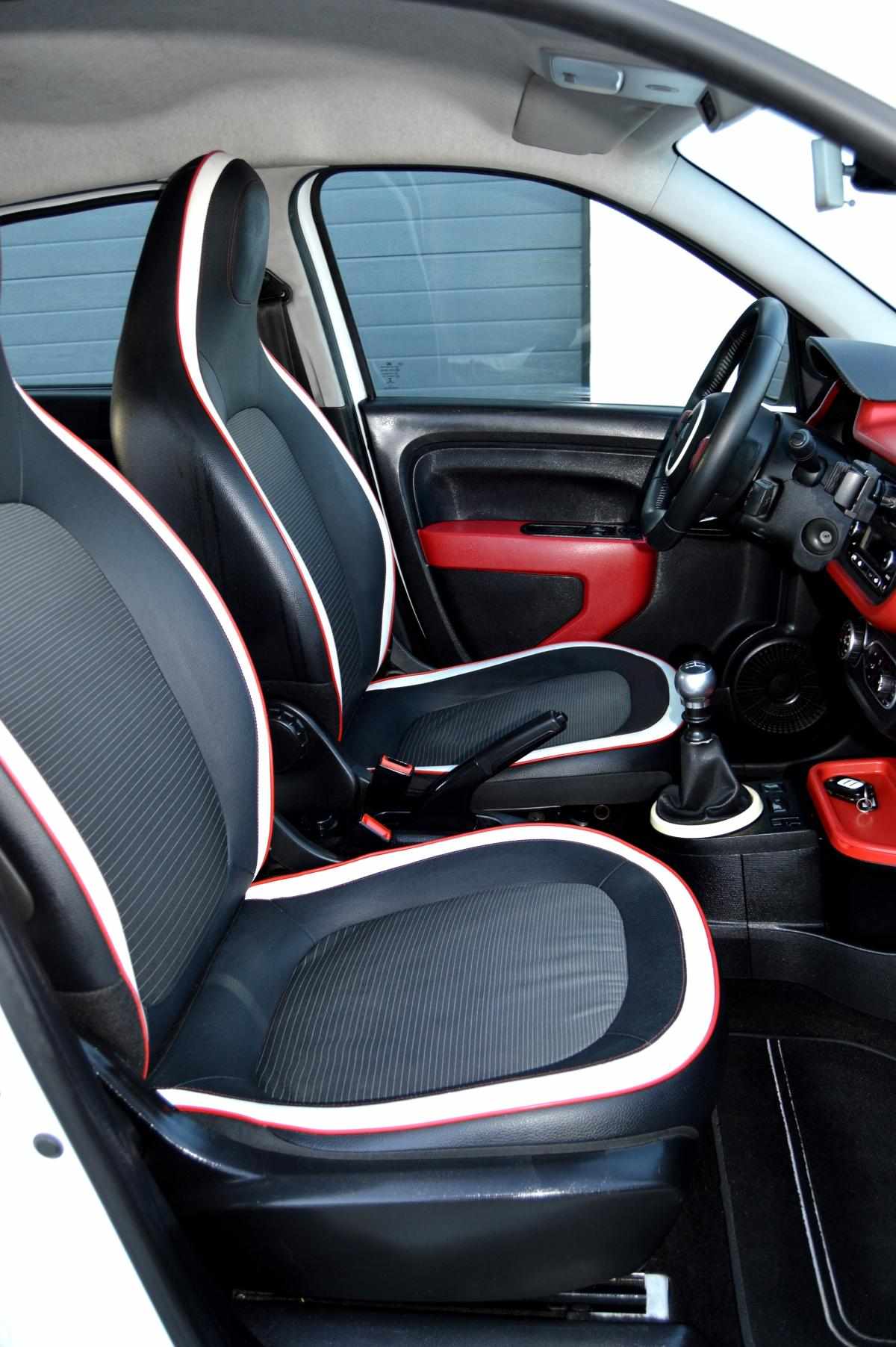 renault-twingo-0-9-tce-2015-gasolina-898cc