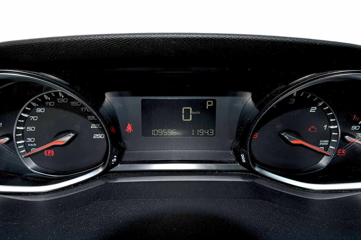 peugeot-308-1-5-bluehdi-2018-diesel-1499cc