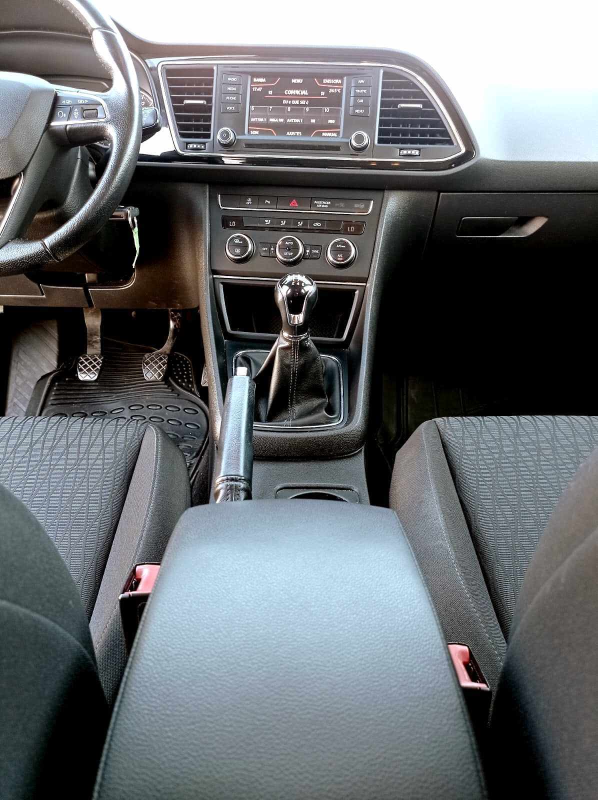 seat-leon-1-6-tdi-ecomotive-2015-diesel-1598cc