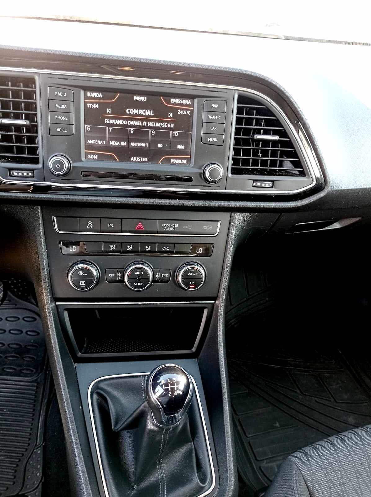 seat-leon-1-6-tdi-ecomotive-2015-diesel-1598cc