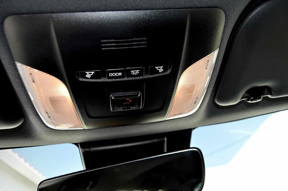 toyota-corolla-1-8-hybrid-2022-gasolina-1798cc