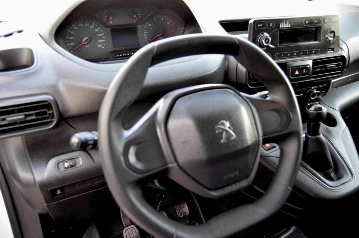 peugeot-partner-1-5-bluehdi-2020-diesel-1499cc