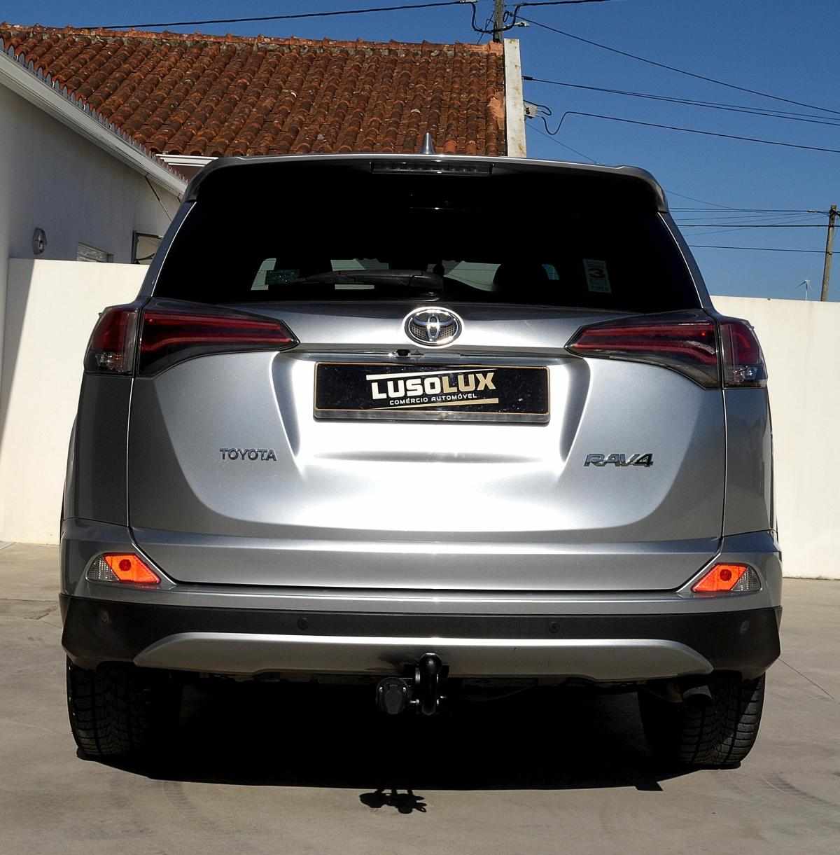toyota-rav4-2-0-d-4d-2016-diesel-1995cc