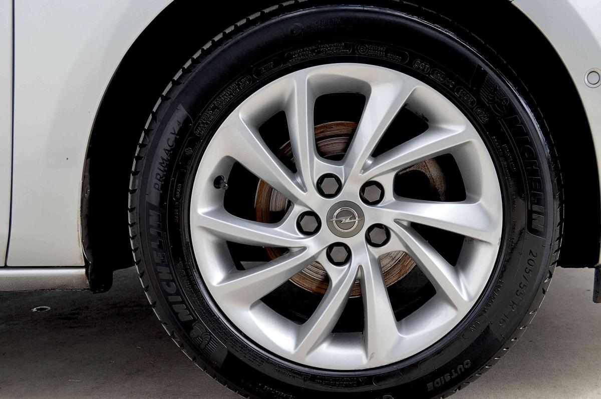 opel-astra-1-0-turbo-ecoflex-2018-gasolina-999cc