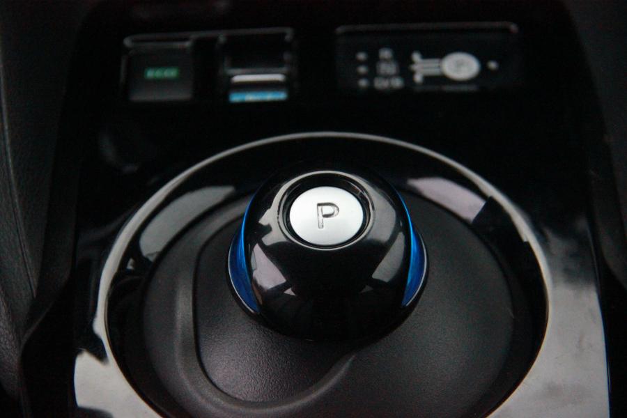 nissan-leaf-2018-eletrico-0cc