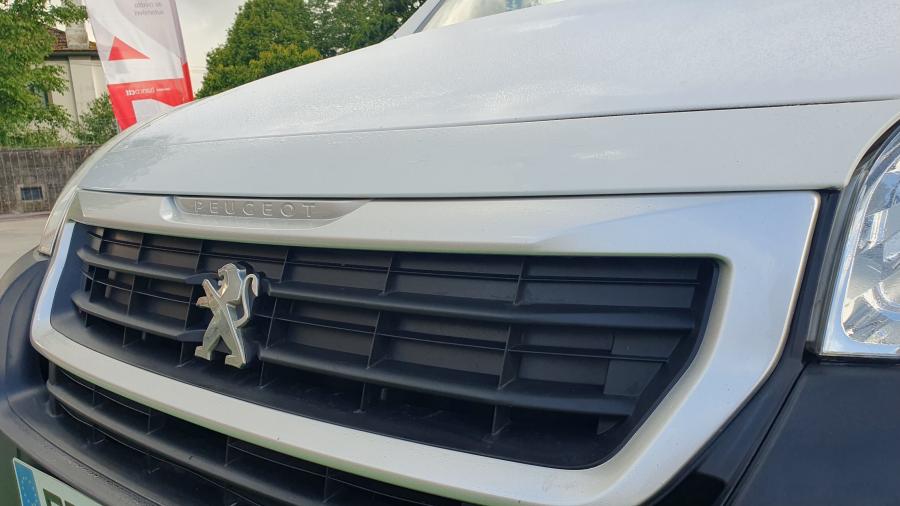peugeot-partner-2018-diesel-1560cc