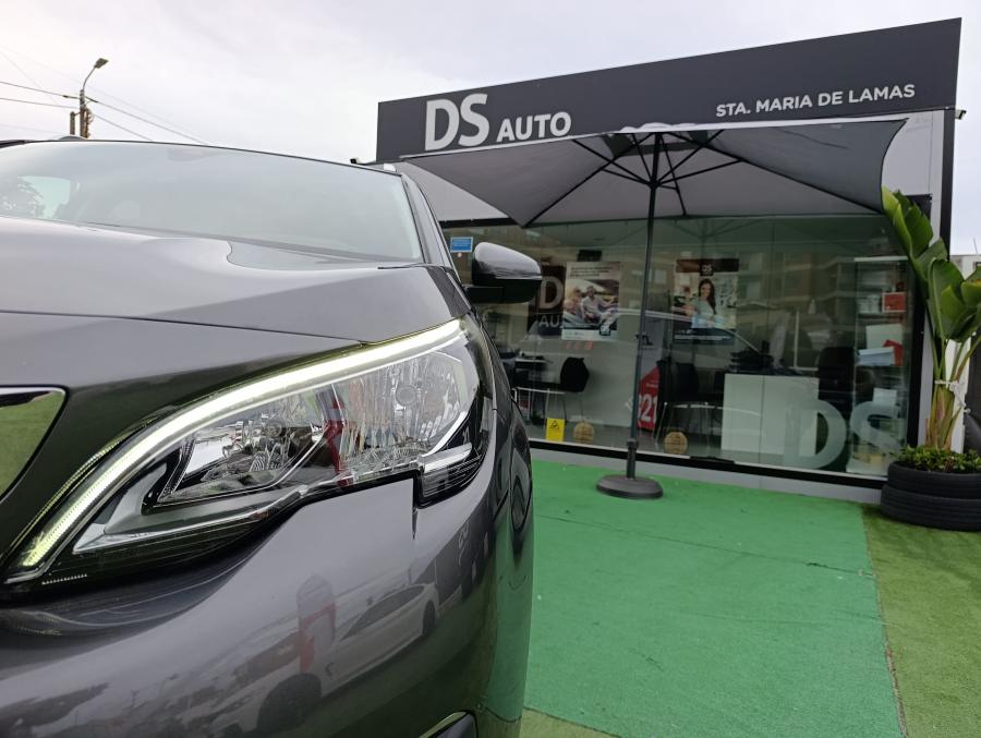 peugeot-5008-2017-diesel-1560cc