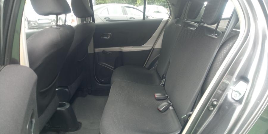 toyota-yaris-2011-gasolina-998cc