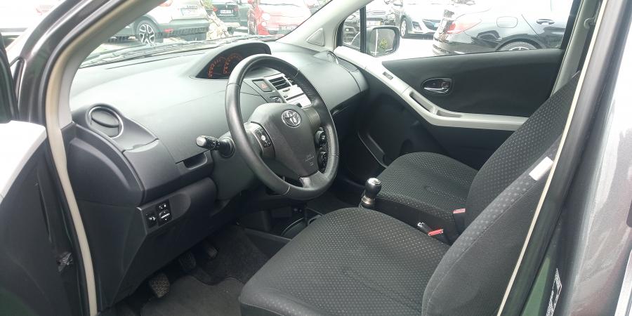 toyota-yaris-2011-gasolina-998cc