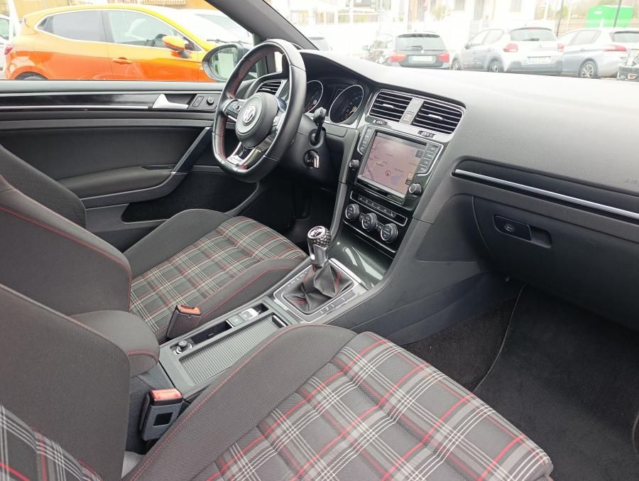 volkswagen-golf-2016-gasolina-1984cc