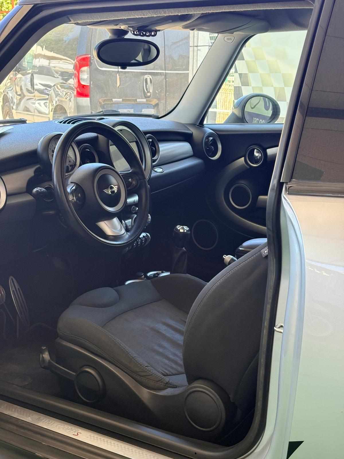mini-cooper-2008-gasolina-1598cc