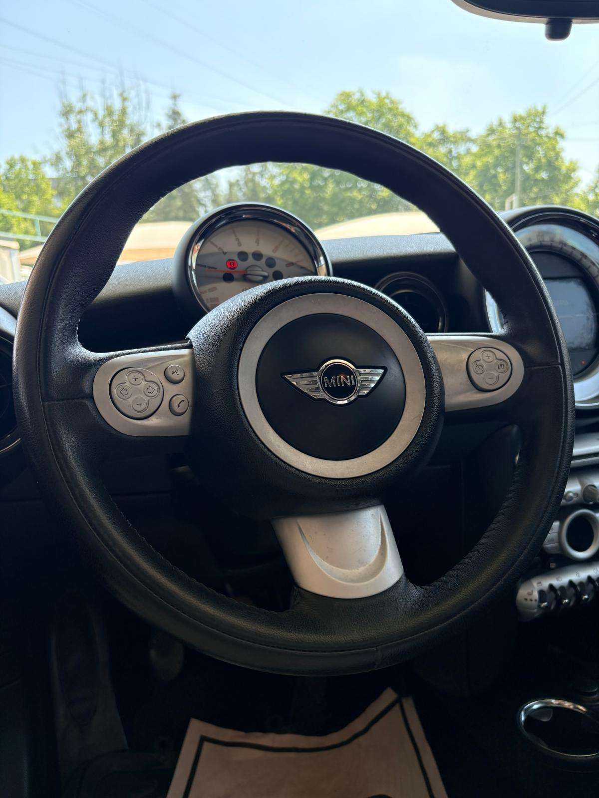 mini-cooper-2008-diesel-1598cc