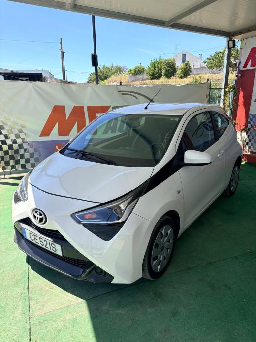 toyota-aygo-2021-gasolina-998cc
