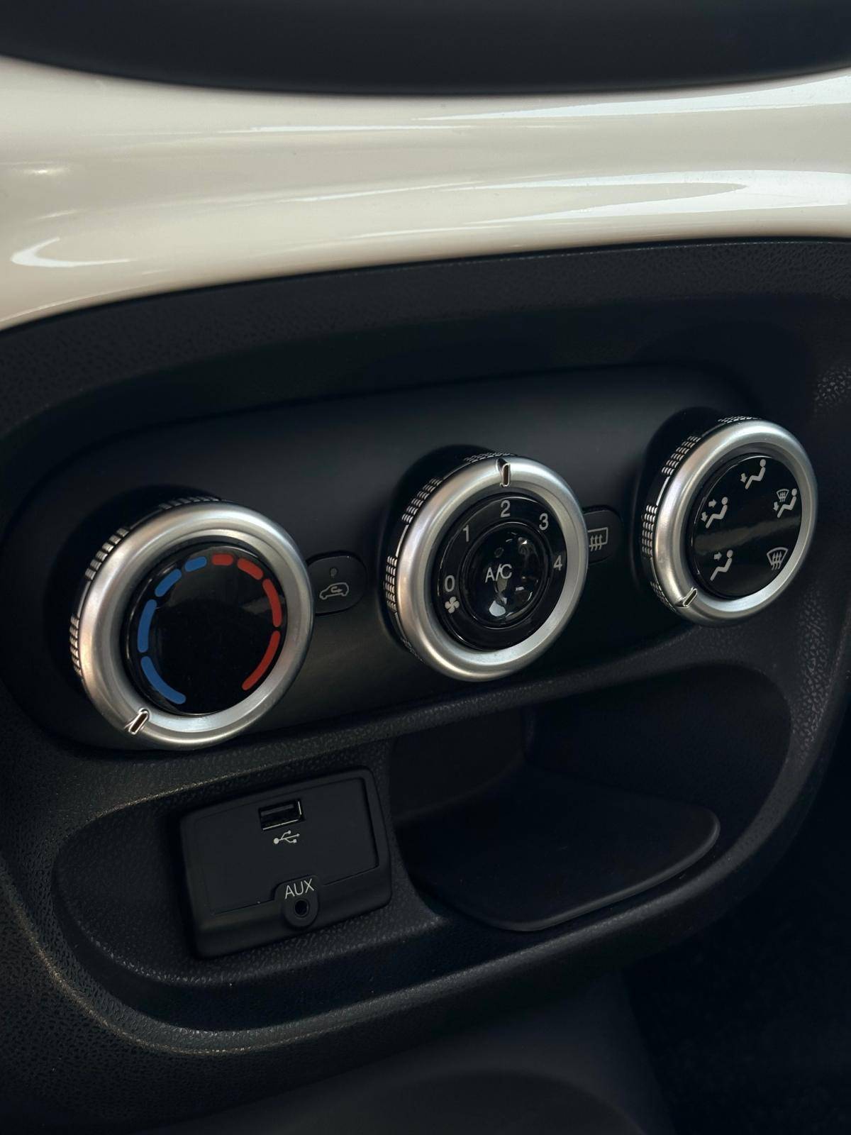 fiat-500l-2015-diesel-1248cc