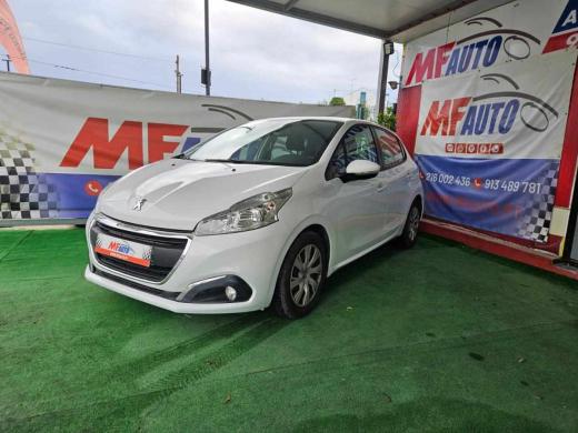 peugeot-208-1-6-bluehdi-2015-diesel-1560cc