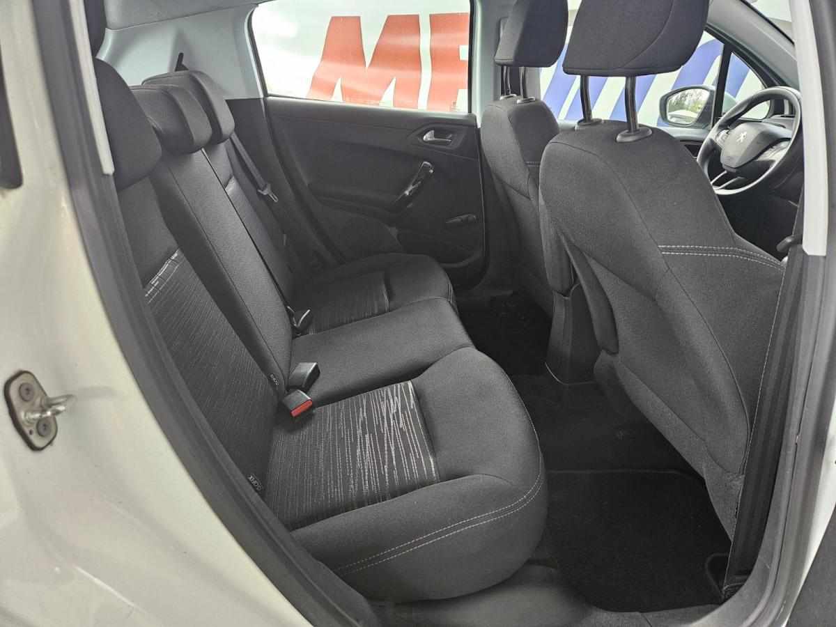 peugeot-208-1-6-bluehdi-2015-diesel-1560cc
