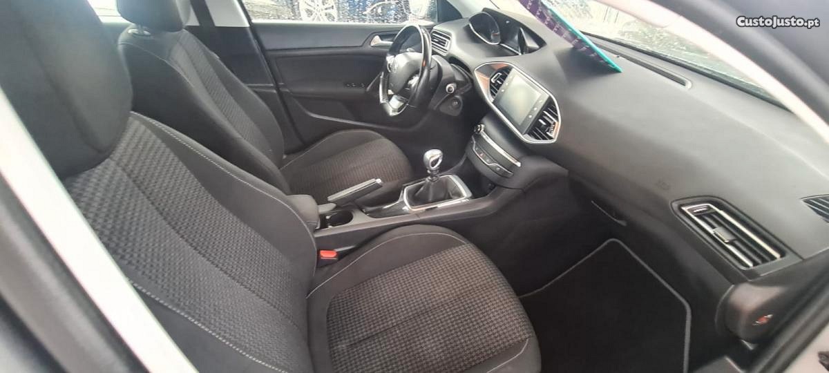 peugeot-308-2018-diesel-1499cc