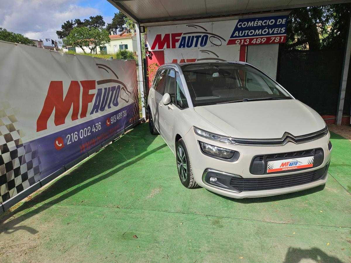 citroen-c4-grand-picasso-2017-diesel-1560cc