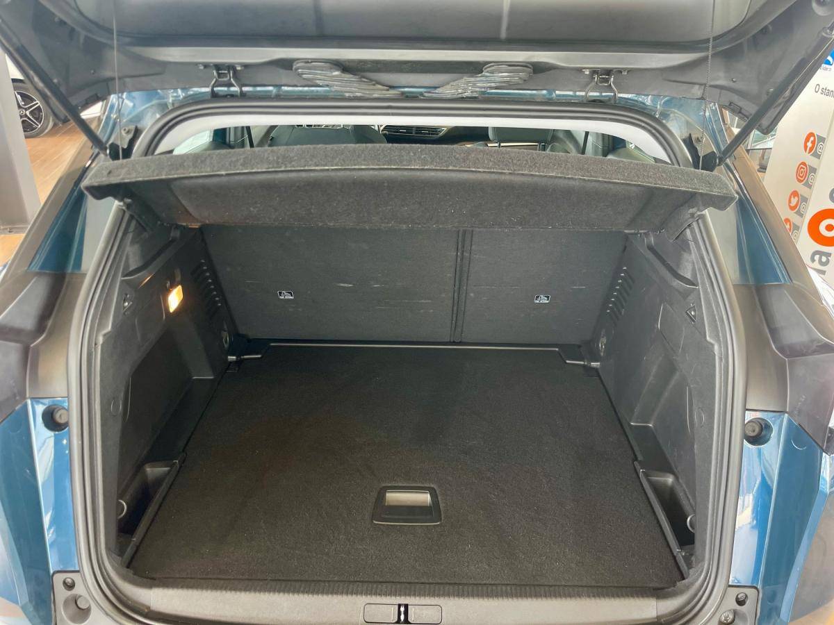 peugeot-3008-2022-gasolina-1199cc