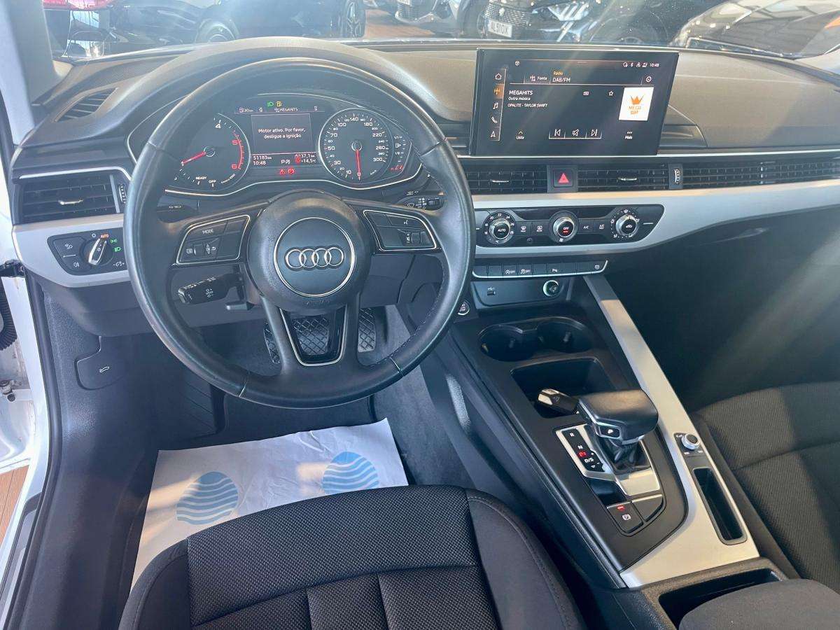 audi-a4-2022-diesel-1968cc